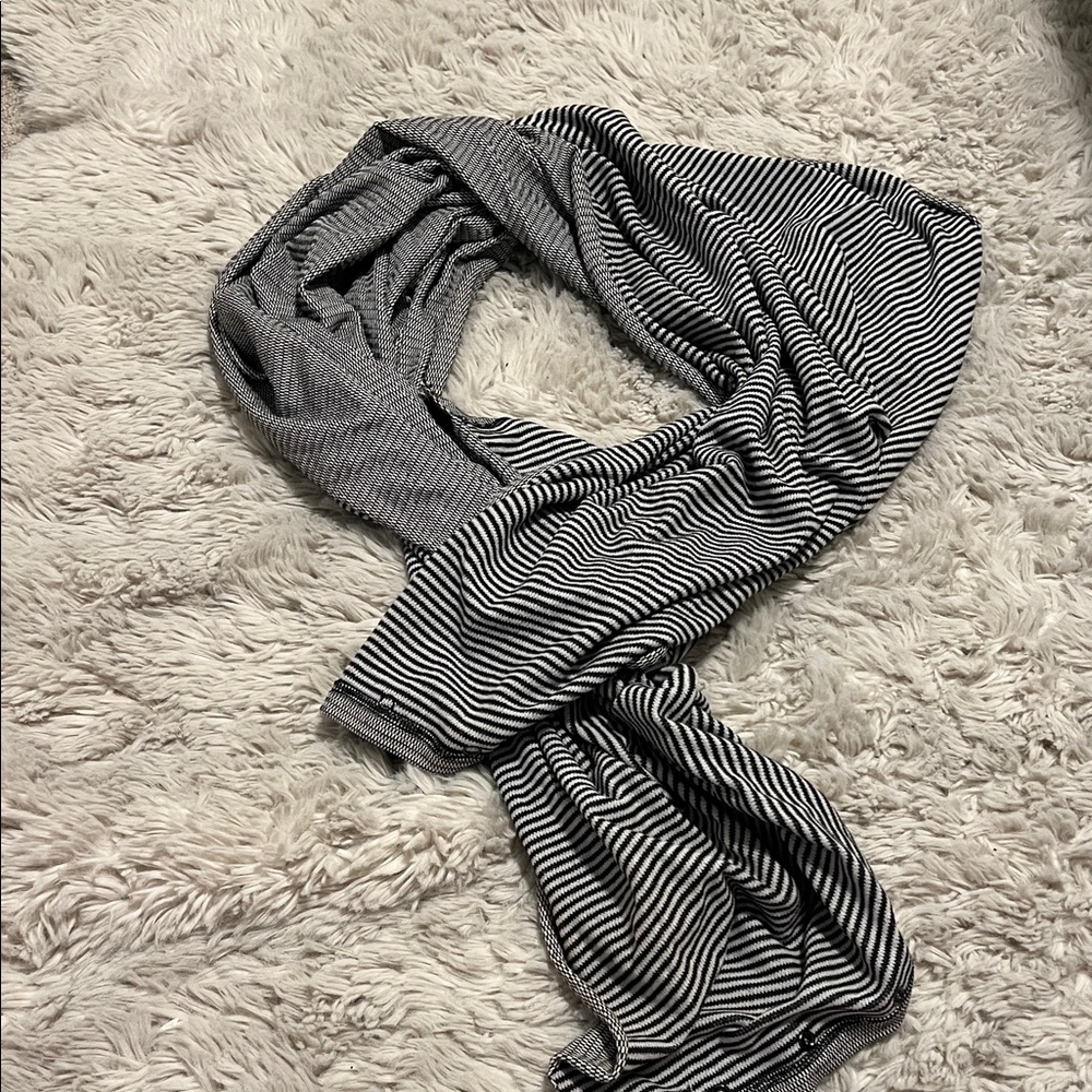 lululemon athletica Black and White Striped Scarf